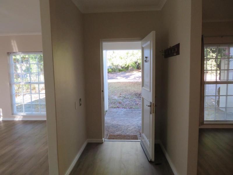 3 Bedroom Property for Sale in Zevenwacht Farm Village Western Cape